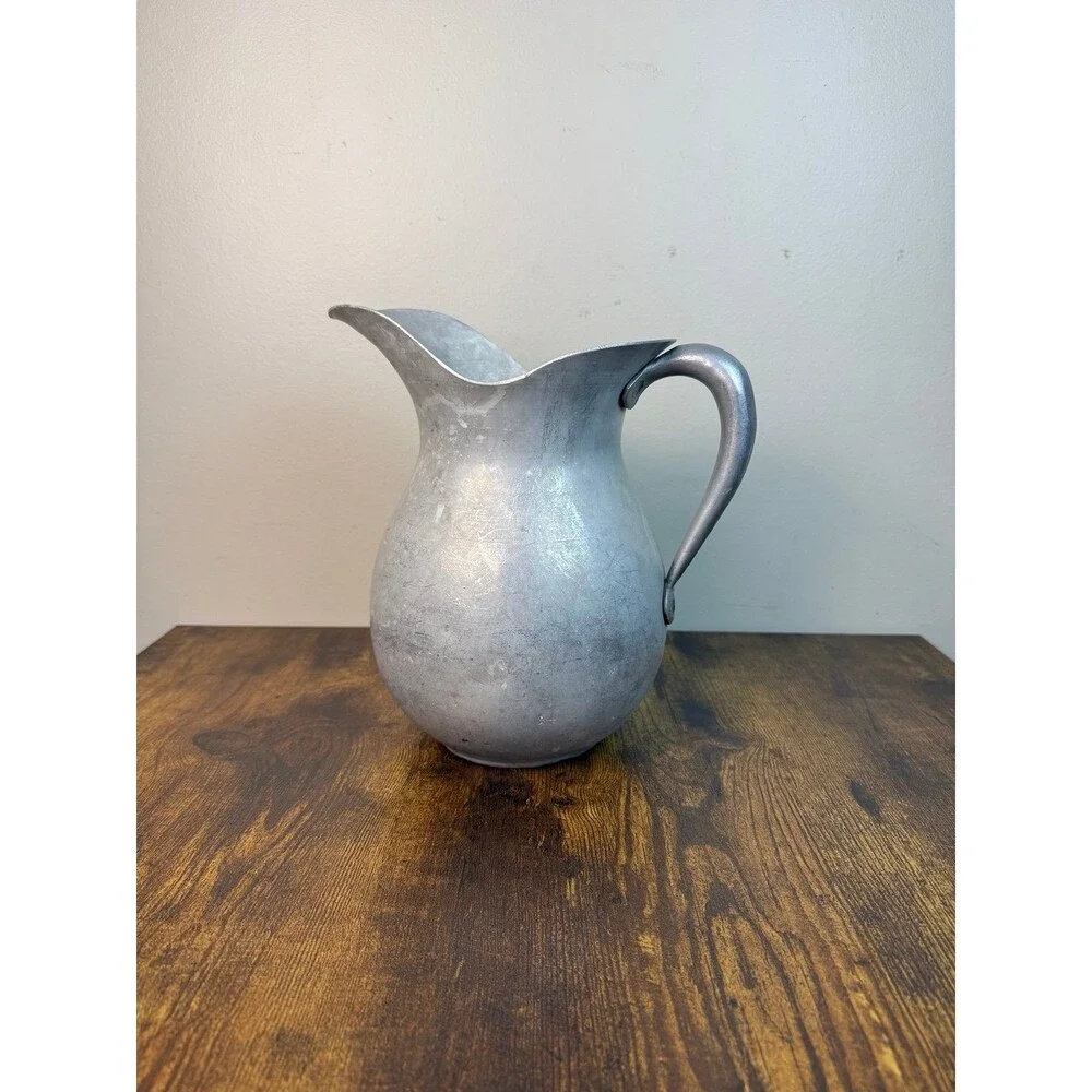 Vintage Lincoln Wear Ever Aluminum Water Pitcher Farmhouse Kitchen Decor